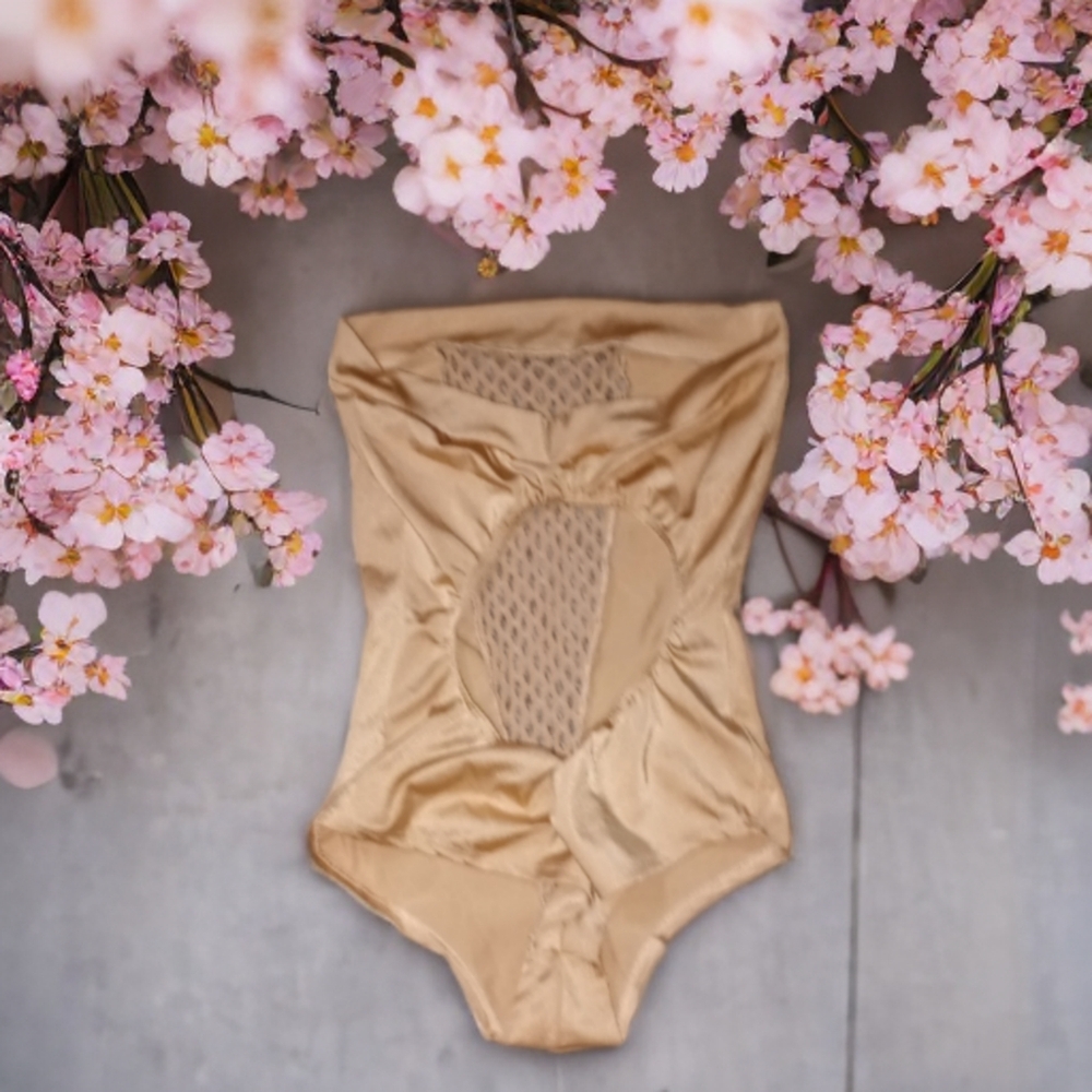 OS fits a small to large Exoticdancewear stripper romper nude/beige/gold